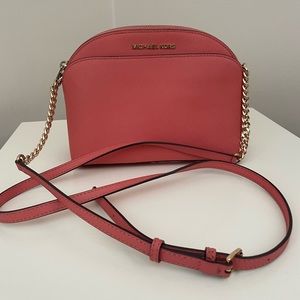 Michael kors pink crossbody
